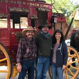 Meet your Posher, Joni